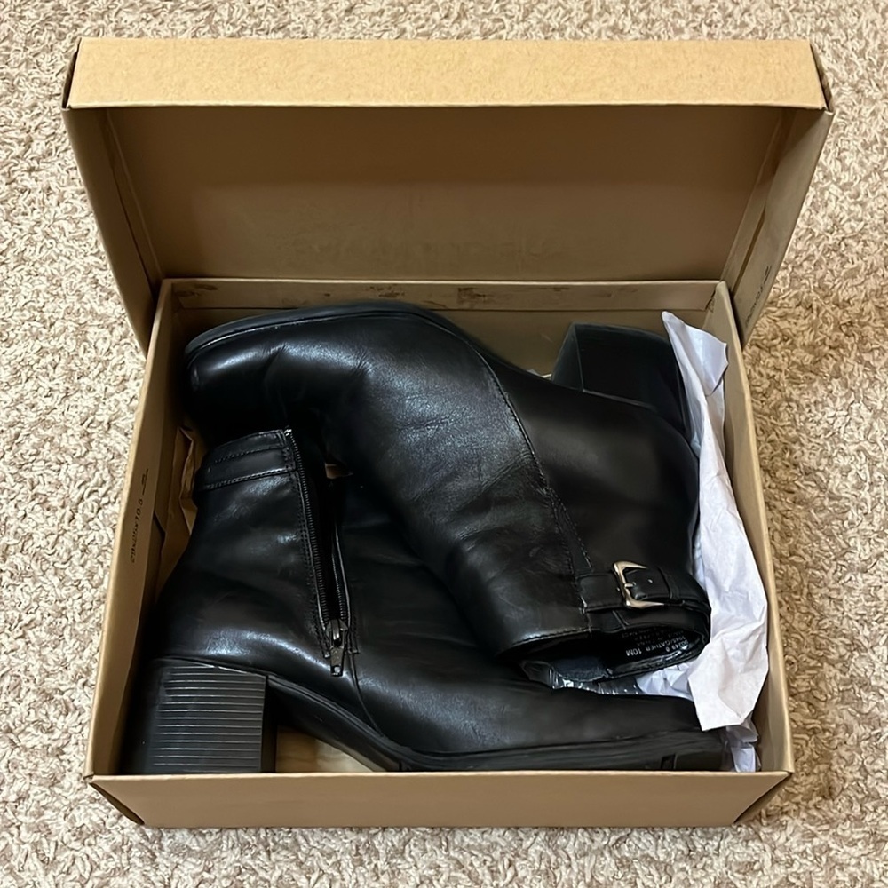 White Mountain Leather Upper Square Toe Heeled An… - image 2